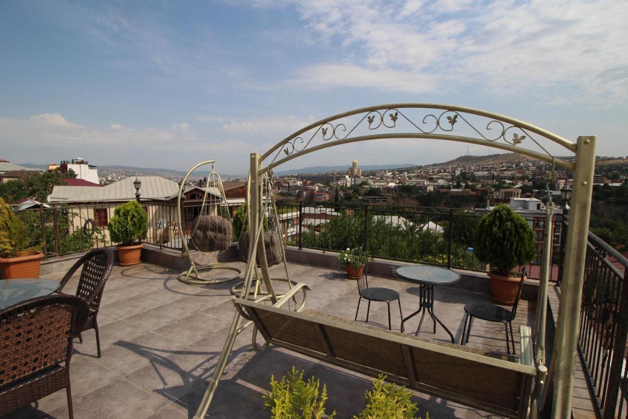 Wine Hills Hotel Tbilisi Eksteriør billede