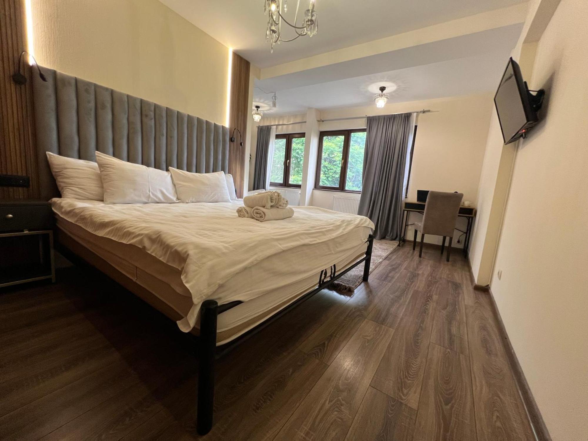 Wine Hills Hotel Tbilisi Eksteriør billede
