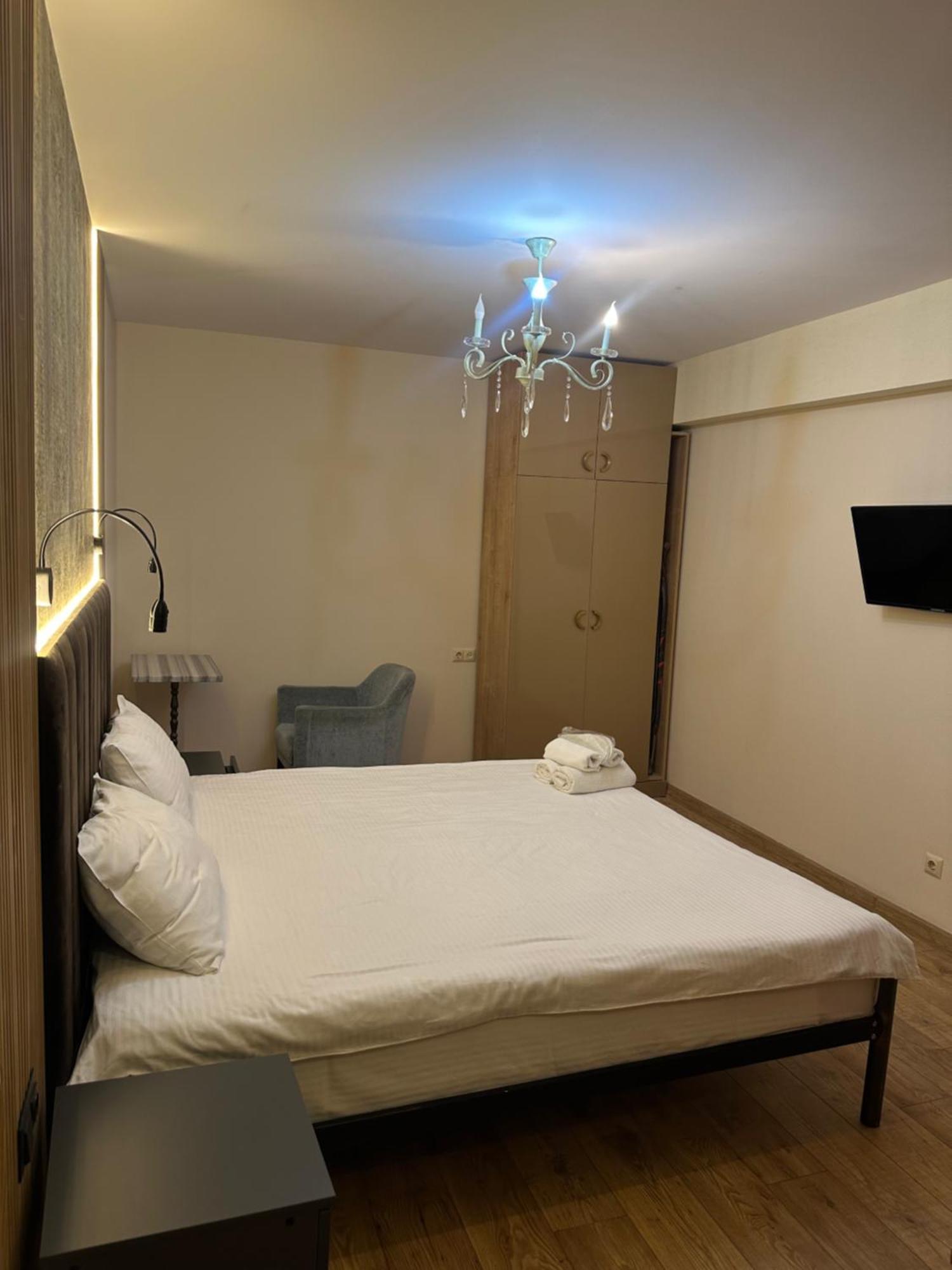 Wine Hills Hotel Tbilisi Eksteriør billede