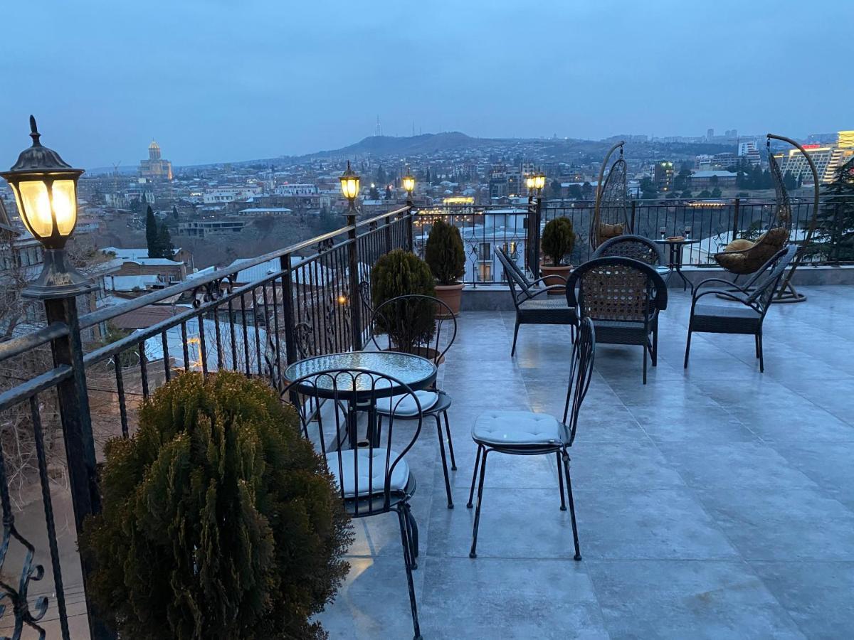 Wine Hills Hotel Tbilisi Eksteriør billede